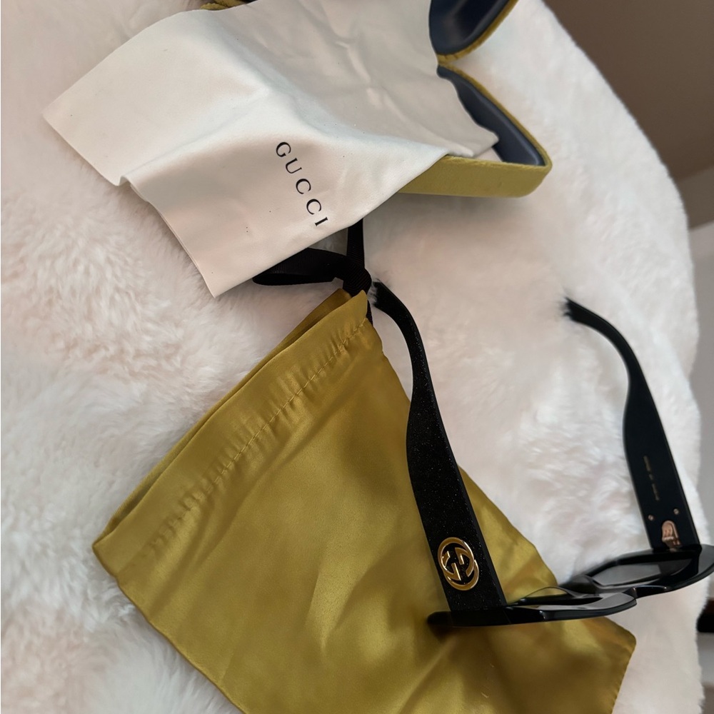 GUCCI Sunglasses NEW